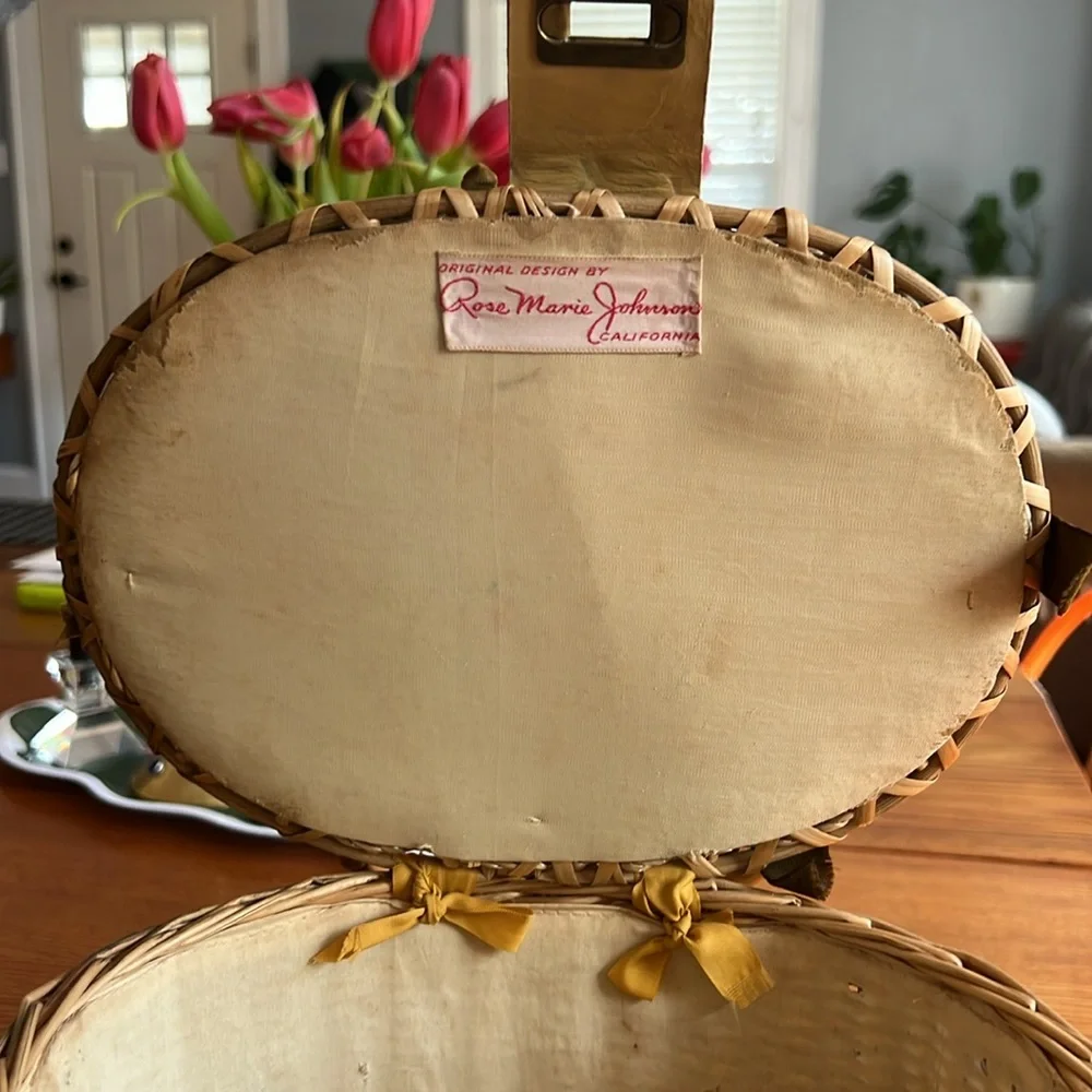 Vintage basket purse - Picture 4 of 5